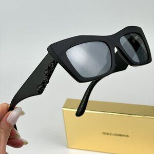 D&G DG4435 25256G BRAND NEW Sunglasses Matte Black Gray Mirrored Cat Eye Women